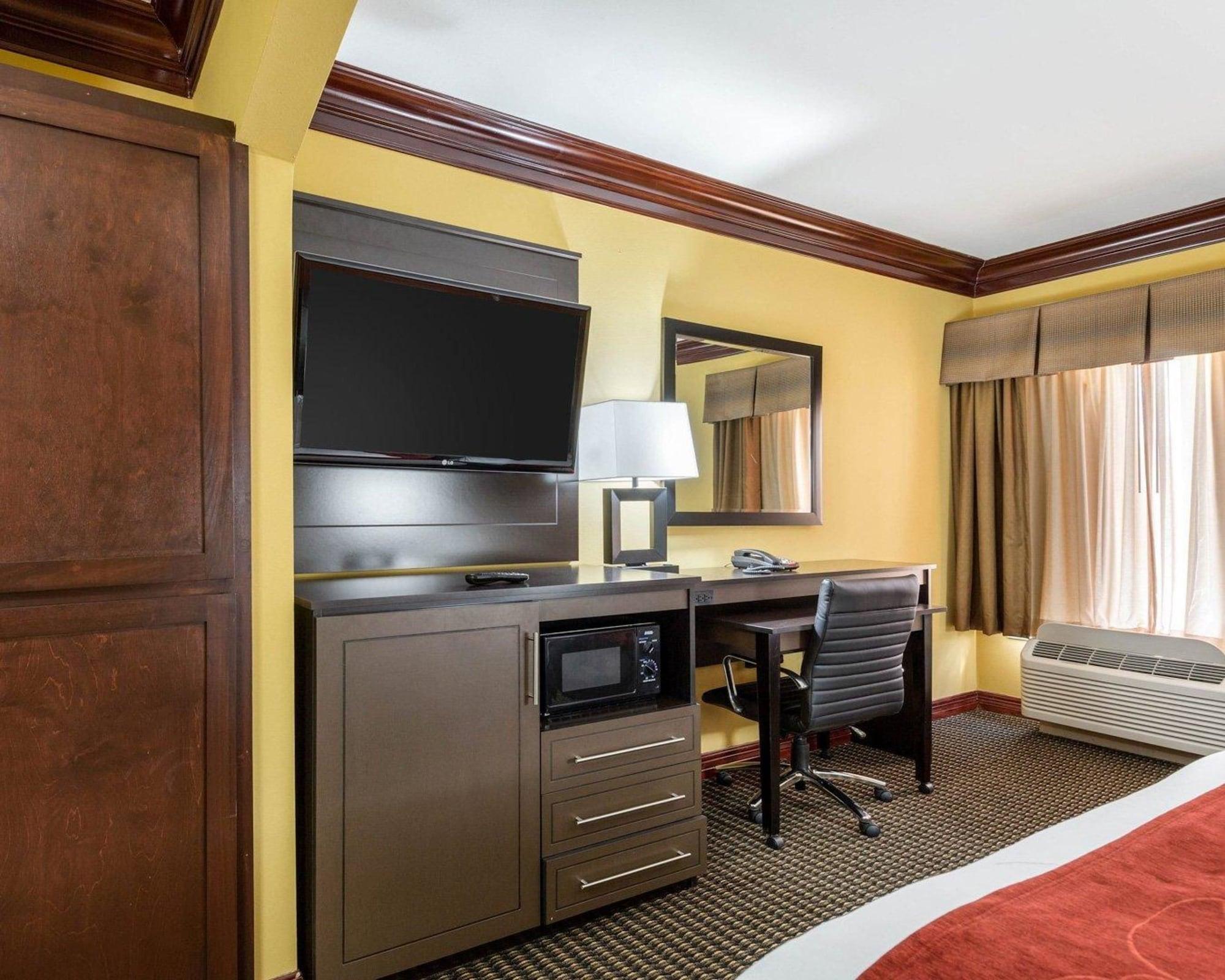 Comfort Suites Lake Jackson Clute Ngoại thất bức ảnh
