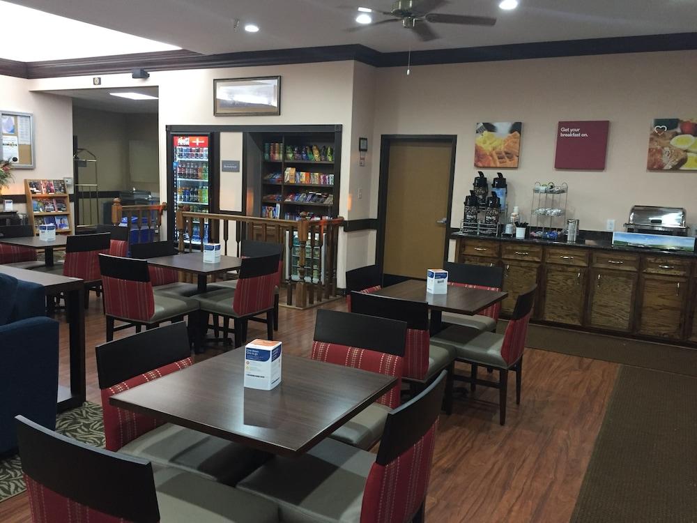 Comfort Suites Lake Jackson Clute Ngoại thất bức ảnh