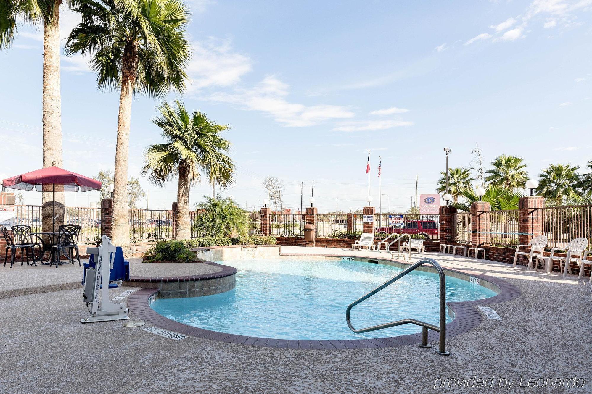 Comfort Suites Lake Jackson Clute Ngoại thất bức ảnh