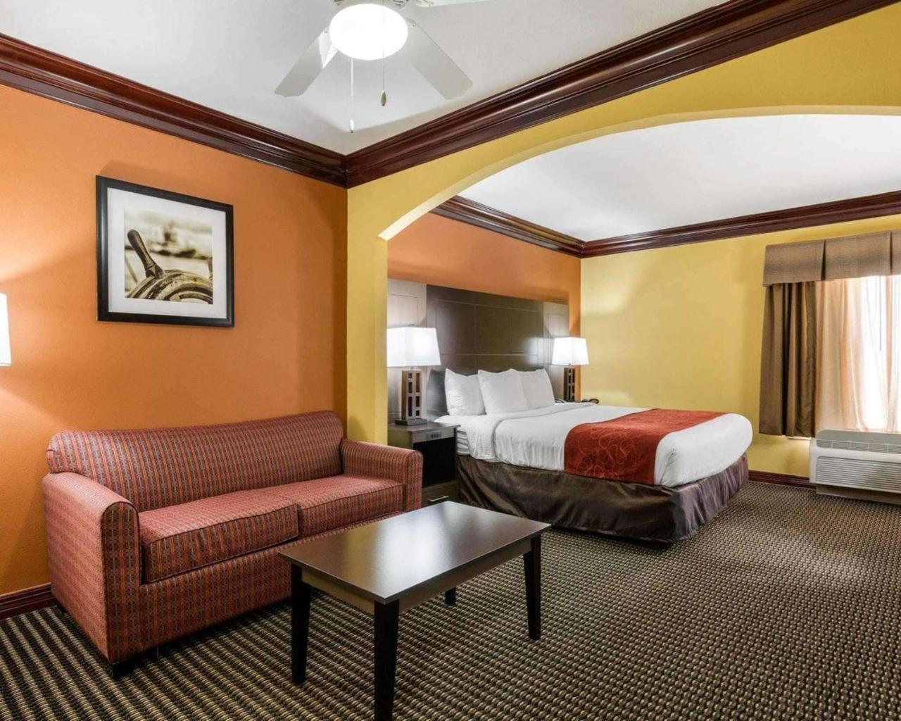 Comfort Suites Lake Jackson Clute Ngoại thất bức ảnh